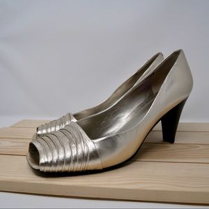 🔥3/$20🔥Ann Klein heels